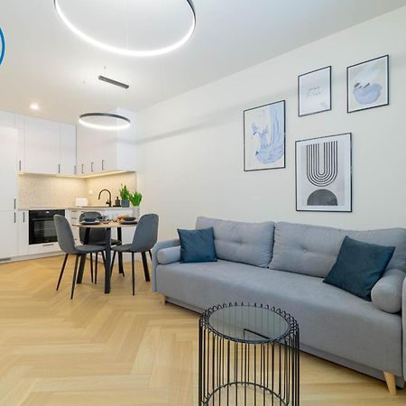 Blue Apartment Ceglana - Free Parking - Self Check-In Katowice Eksteriør bilde