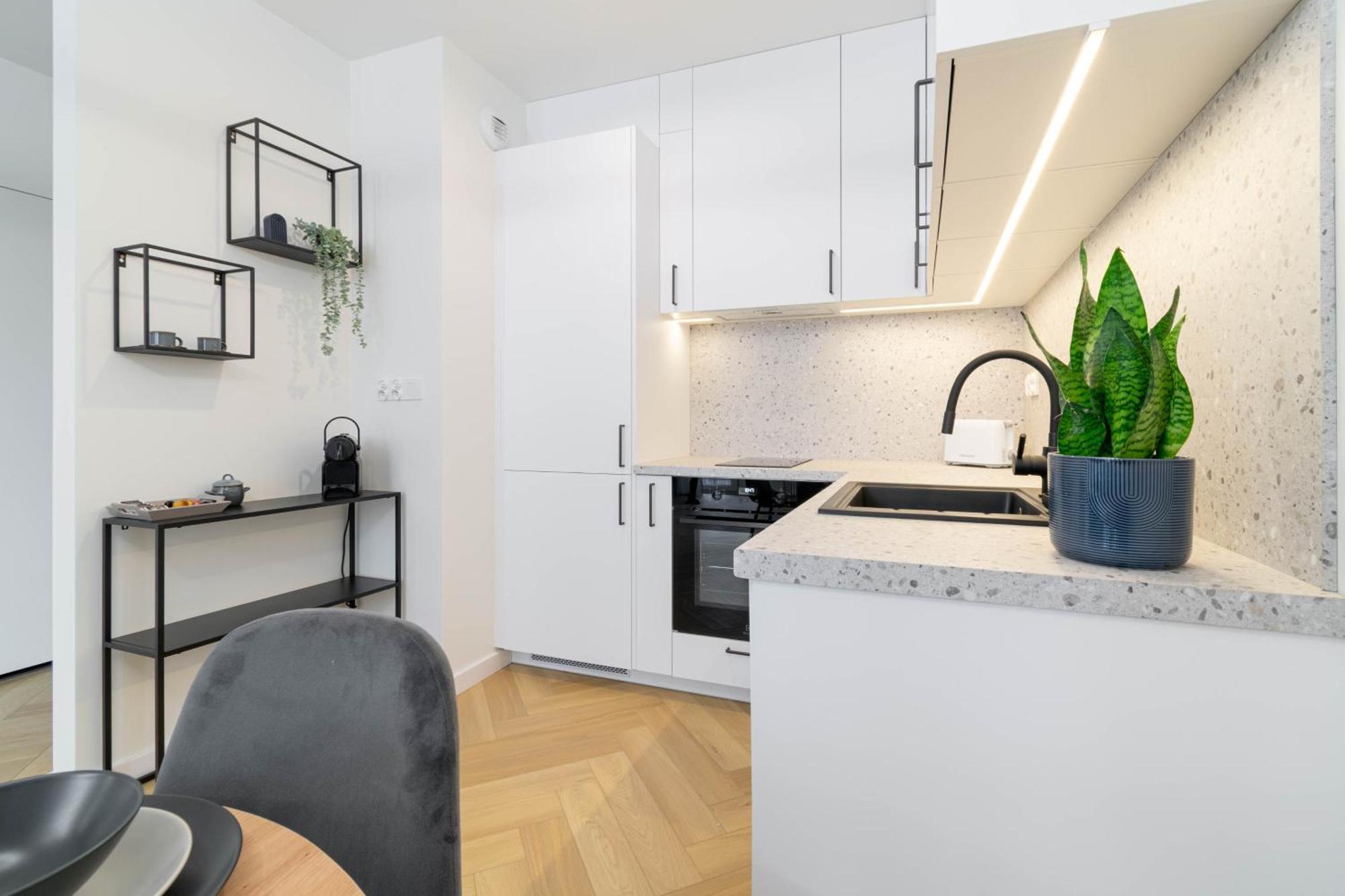 Blue Apartment Ceglana - Free Parking - Self Check-In Katowice Eksteriør bilde